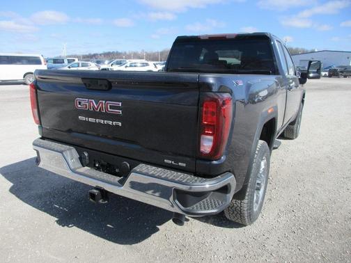 2026 GMC Sierra 2500 SLE