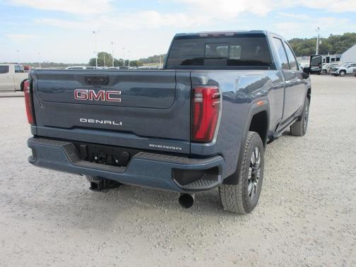 2026 GMC Sierra 3500 Denali