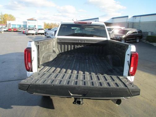 2022 GMC Sierra 2500 SLT