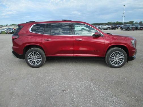 2025 GMC Acadia Denali