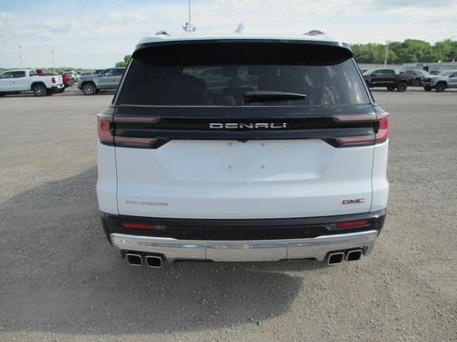 2025 GMC Acadia Denali