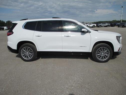 2025 GMC Acadia Denali