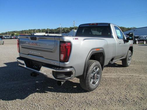 2026 GMC Sierra 3500 SLE