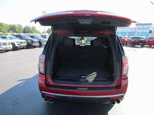 2021 Chevrolet Suburban High Country