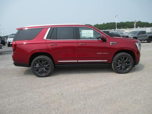 2025 GMC Yukon Denali