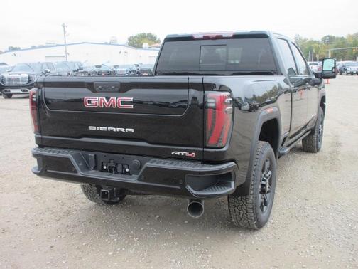 2026 GMC Sierra 3500 AT4