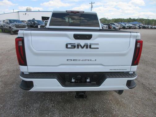 Glacier White 2026 GMC Sierra 2500 Denali Ultimate
