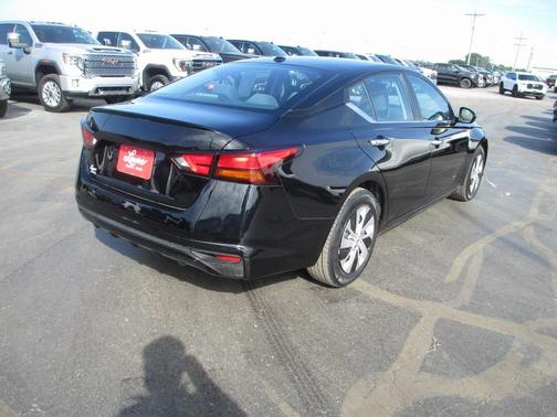 2020 Nissan Altima 2.5 S