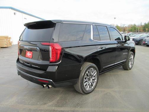 2023 GMC Yukon Denali Ultimate