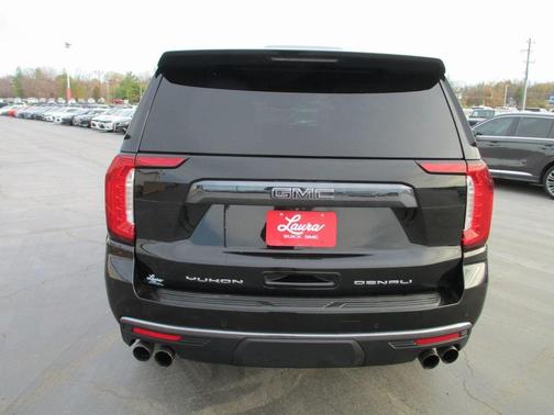 2023 GMC Yukon Denali Ultimate