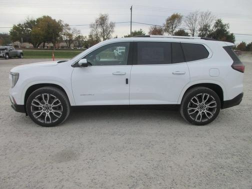 2026 GMC Acadia Denali