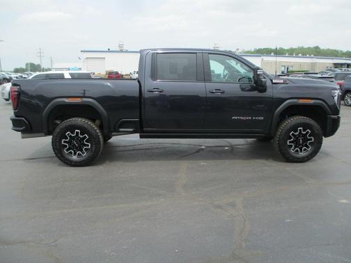2024 GMC Sierra 2500 AT4X
