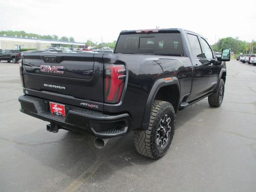 2024 GMC Sierra 2500 AT4X