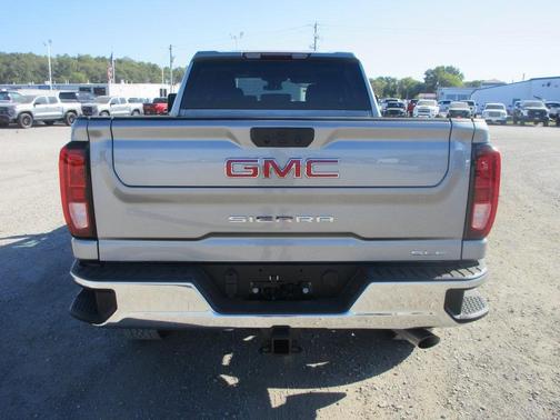 2026 GMC Sierra 2500 SLE