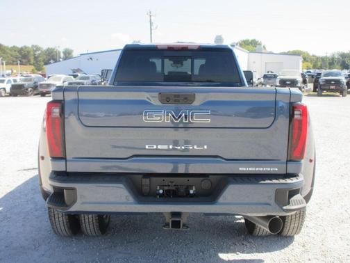 2026 GMC Sierra 3500 Denali Ultimate