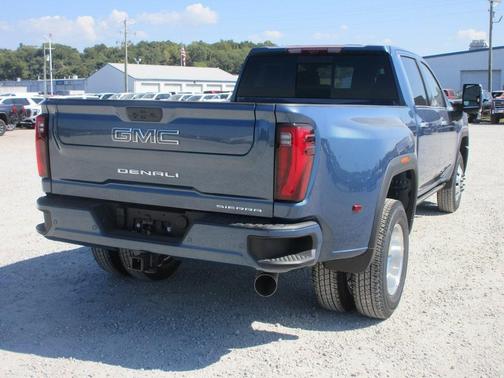 2026 GMC Sierra 3500 Denali Ultimate