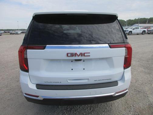 Summit White 2026 GMC Yukon Elevation