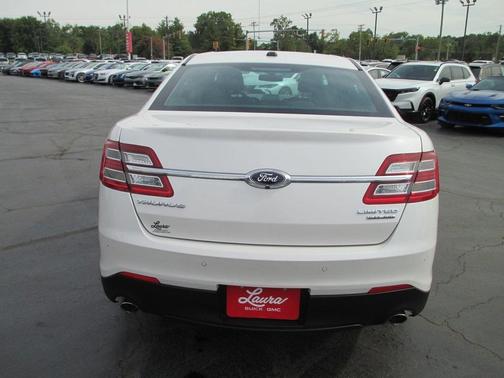 2016 Ford Taurus Limited
