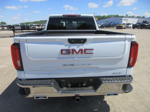Glacier White 2026 GMC Sierra 1500 SLT
