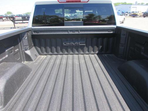 Glacier White 2026 GMC Sierra 1500 SLT