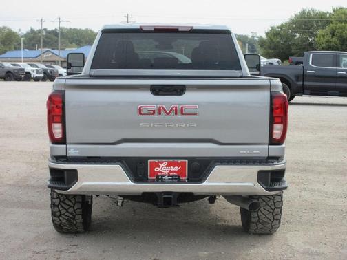 2025 GMC Sierra 2500 SLE
