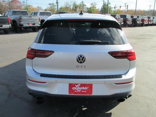 2023 Volkswagen Golf GTI 2.0T Autobahn