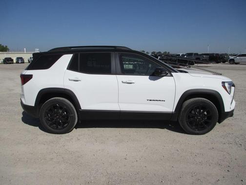 Summit White 2026 GMC Terrain Elevation