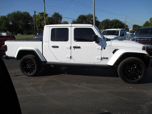 2024 Jeep Gladiator Sport