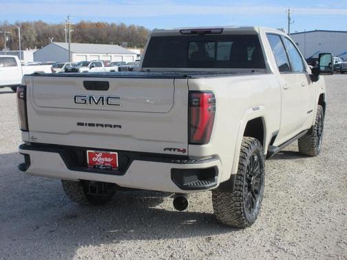 2026 GMC Sierra 3500 AT4