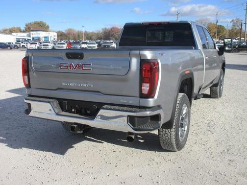 2026 GMC Sierra 3500 SLE