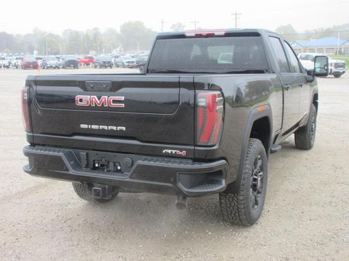 2026 GMC Sierra 2500 AT4