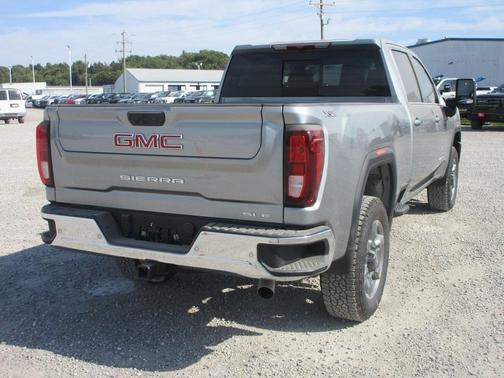 2026 GMC Sierra 2500 SLE
