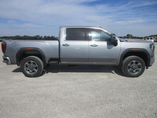 2026 GMC Sierra 2500 SLE