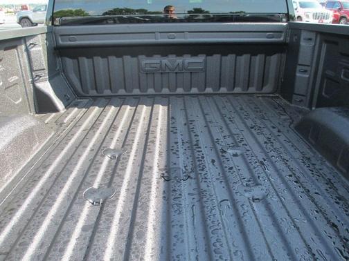 2025 GMC Sierra 3500 SLT