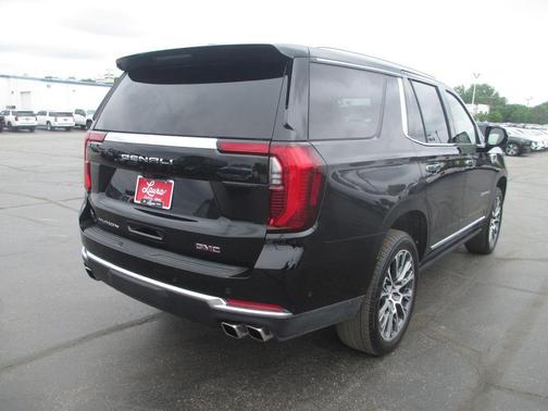 Onyx Black 2025 GMC Yukon Denali