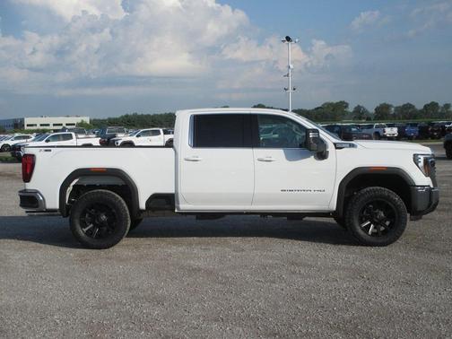 2025 GMC Sierra 2500 SLE