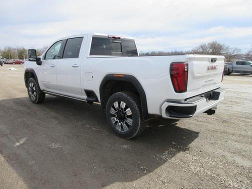 2025 GMC Sierra 2500 Denali