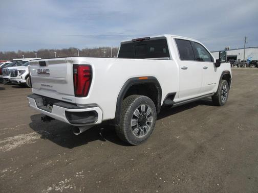 2025 GMC Sierra 2500 Denali