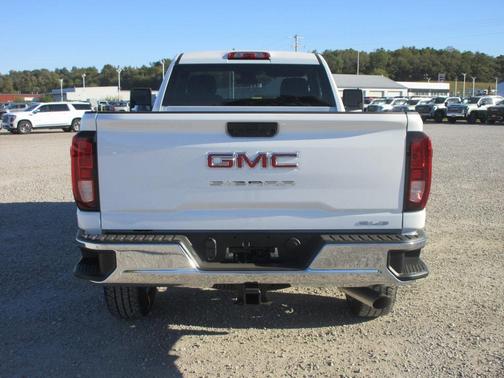2026 GMC Sierra 2500 SLE