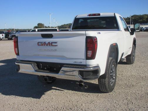2026 GMC Sierra 2500 SLE