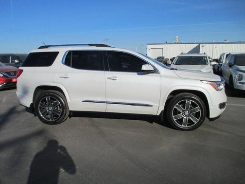 2018 GMC Acadia Denali