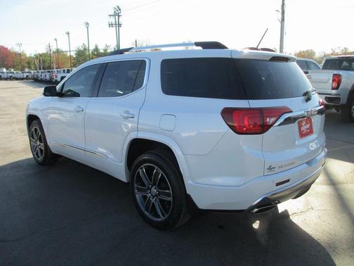2018 GMC Acadia Denali