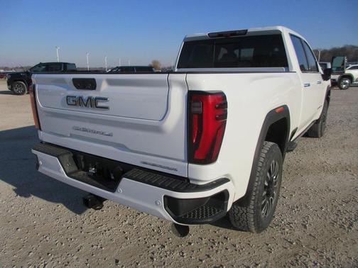 2026 GMC Sierra 2500 Denali Ultimate