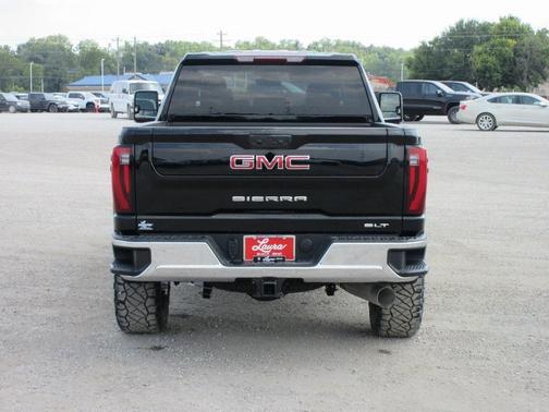 2025 GMC Sierra 2500 SLT