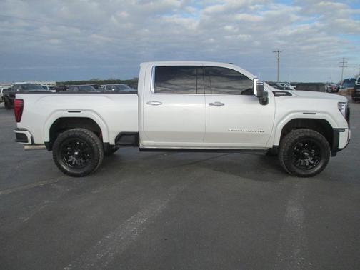 2025 GMC Sierra 2500 Denali Ultimate