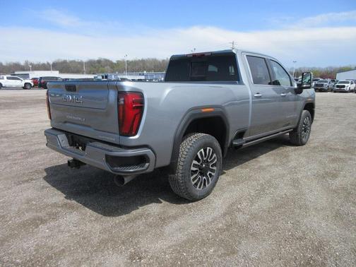 2025 GMC Sierra 2500 Denali Ultimate