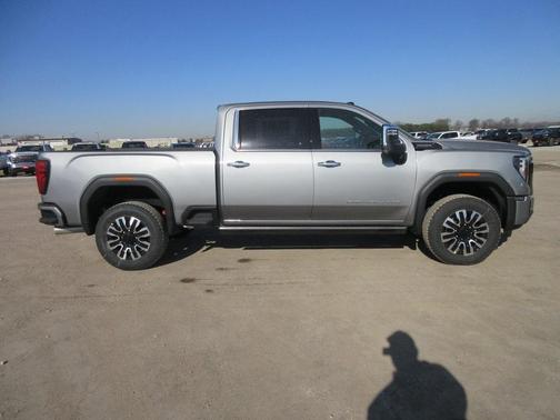 2025 GMC Sierra 2500 Denali Ultimate