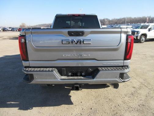 2025 GMC Sierra 2500 Denali Ultimate