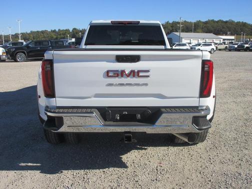2026 GMC Sierra 3500 Pro