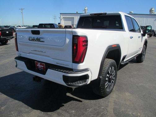 2024 GMC Sierra 3500 Denali Ultimate